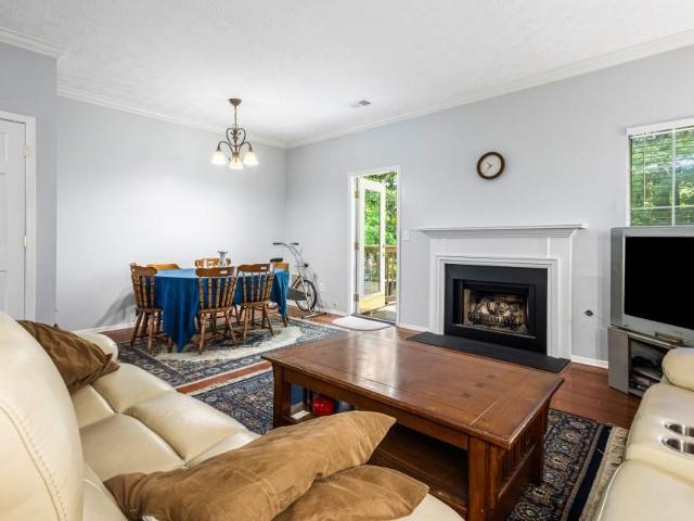 Townhouse for sale in Sandy Springs, Georgia