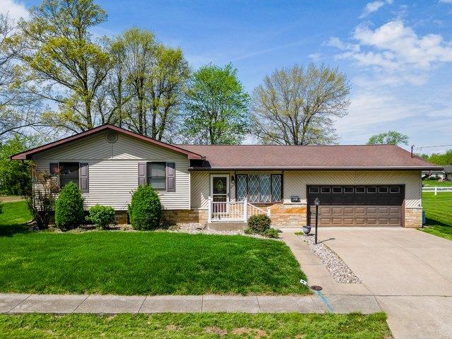 House for sale in Carterville, Illinois