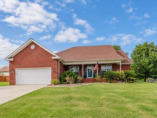 House for sale in Kathleen, Georgia