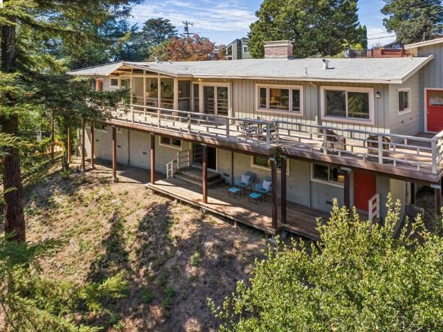House for sale in Piedmont Pines, Oakland