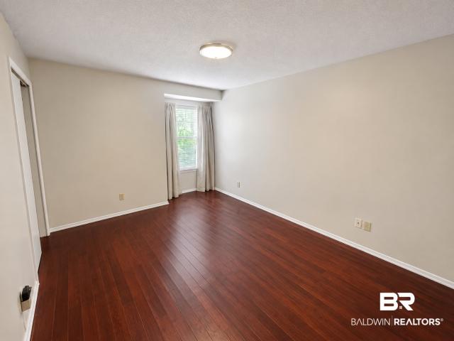House for sale in Carmel Condominiums, Mobile