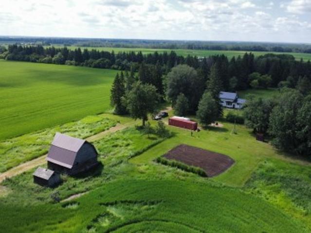 House for sale in Alberta