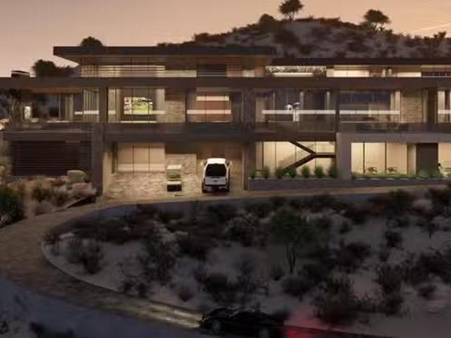 House for sale in Paradise Valley