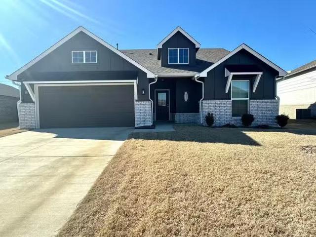 House for rent in Bixby