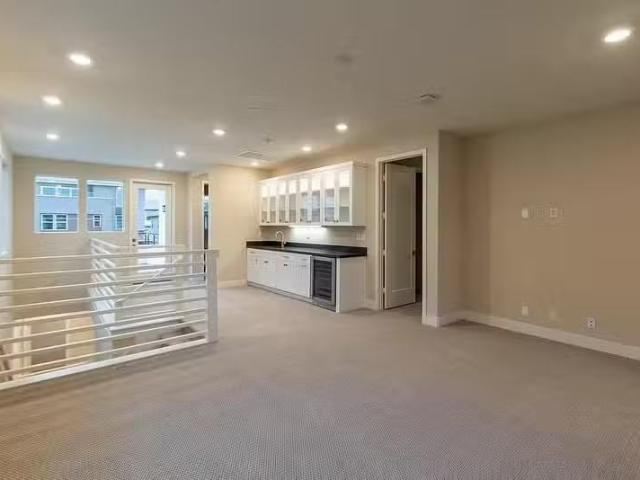 Condo for rent in Irvine