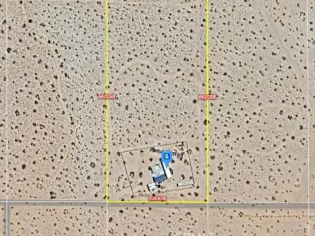 House for sale in Landers, California