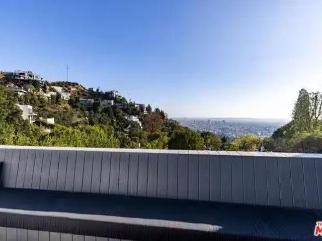 Condo for sale in North Hollywood Condo for sale in North Hollywood