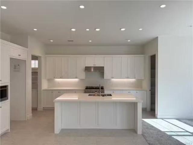 Condo for rent in Irvine
