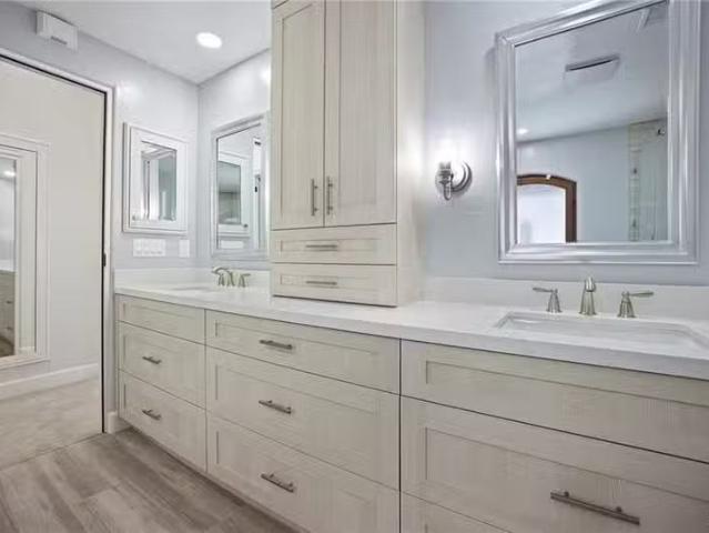 Condo for sale in Santa Ana