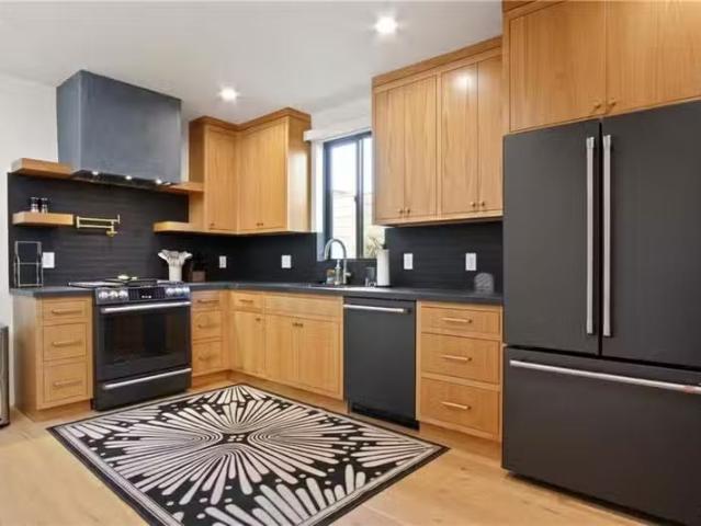 Condo for rent in North Hollywood