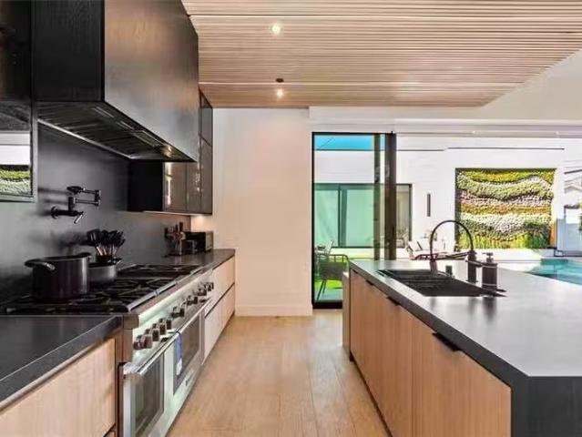 Condo for sale in Van Nuys, Sherman Oaks Neighborhood Council District