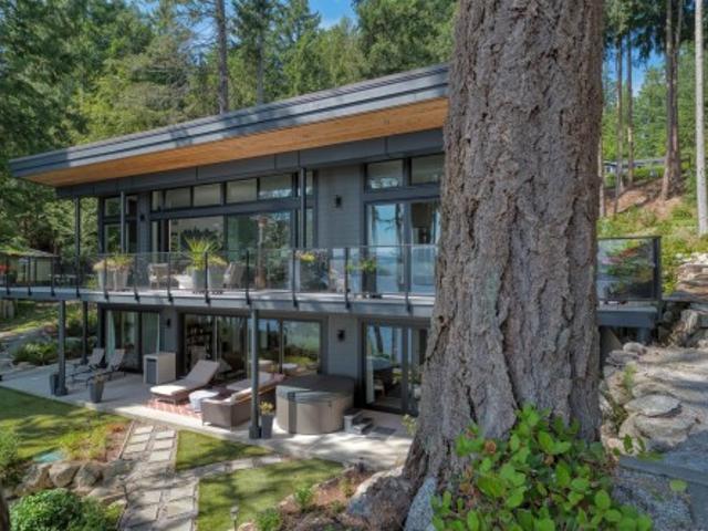 House for sale in Sechelt, British Columbia