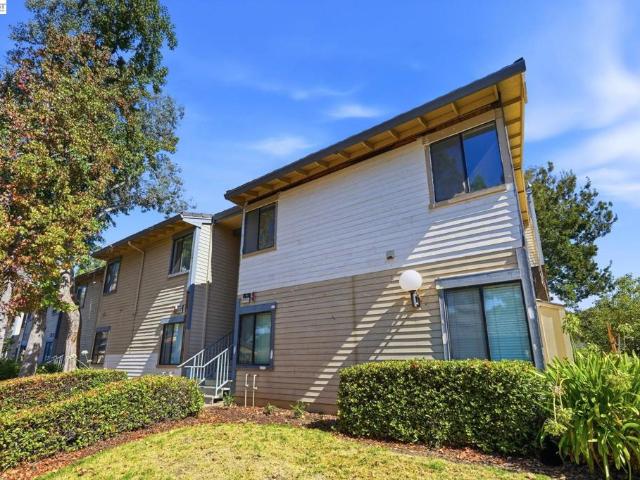 Condo for sale in Newark, California