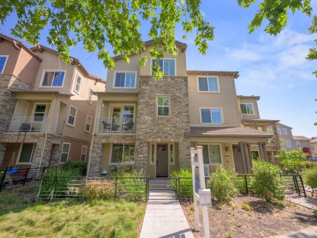 Townhouse for sale in San Jose