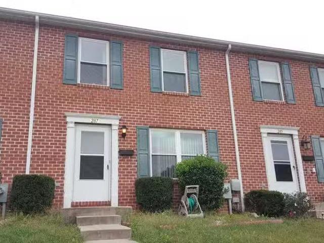 Condo for rent in Abingdon