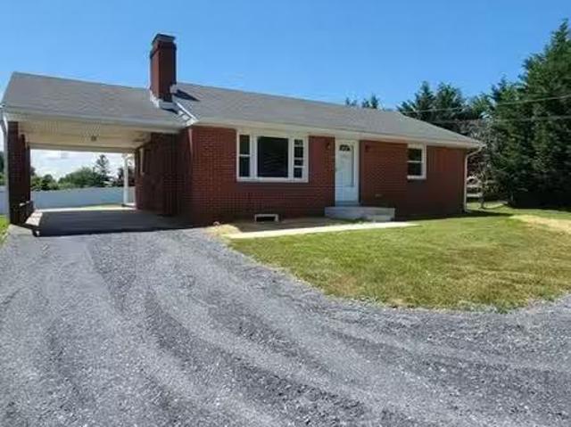 House for rent in Frederick