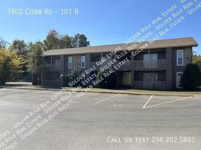 Condo for rent in Huntsville
