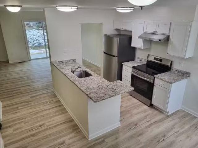 Condo for rent in Essex