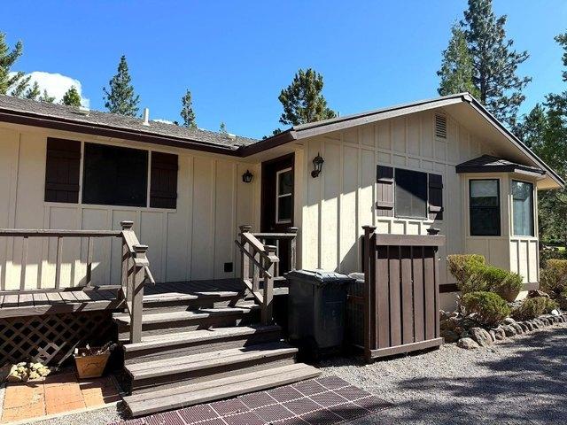 House for sale in Weed, Siskiyou County