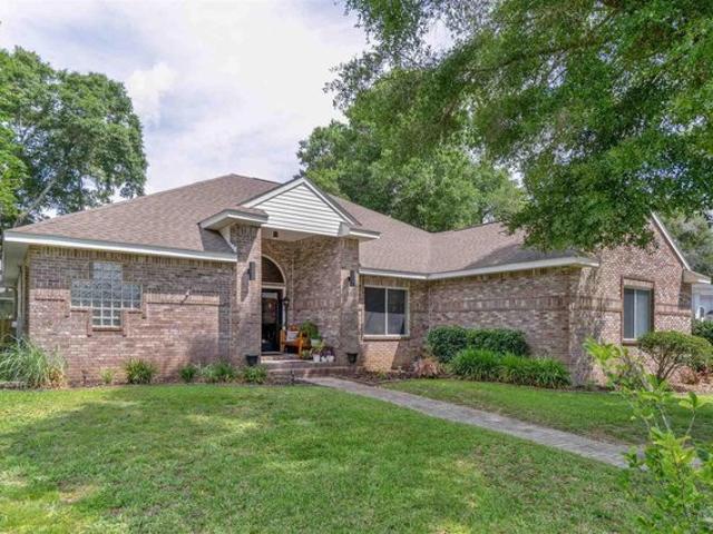 House for sale in Pensacola, Florida