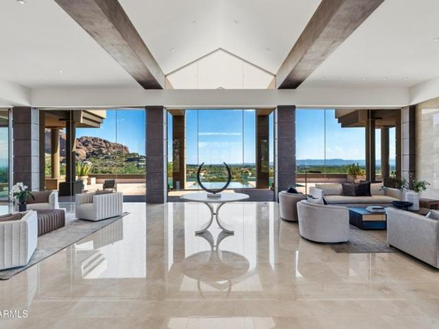 House for sale in Paradise Valley, Arizona