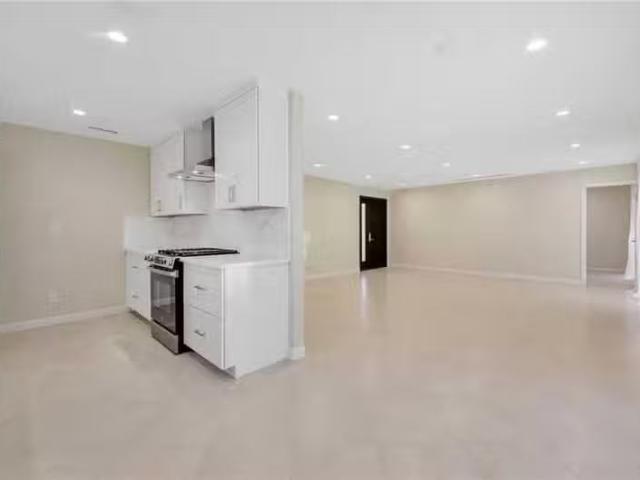 Condo for rent in North Hollywood
