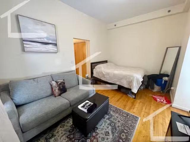 Condo for rent in Brighton