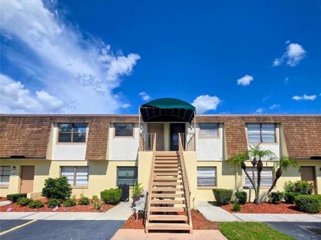 Condo for sale in Mulberry, Florida