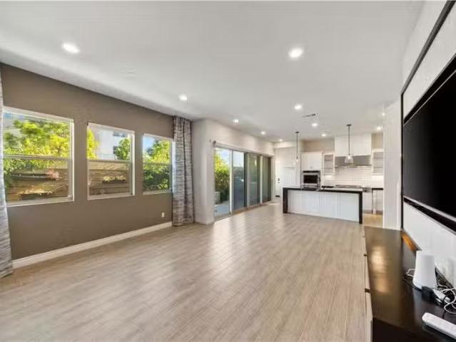 Condo for rent in Irvine, Irvine Business Complex