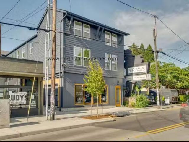 Condo for rent in Portland