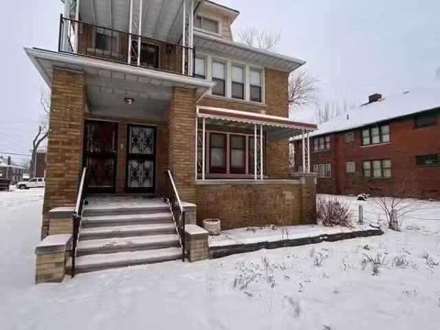 Condo for rent in Detroit