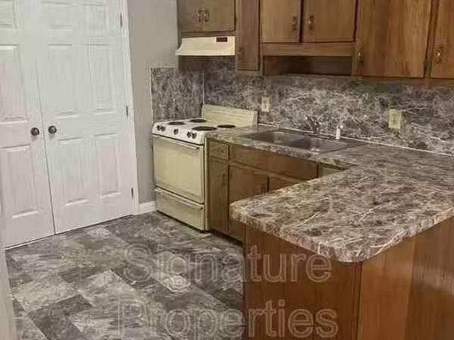 Condo for rent in Martinsville