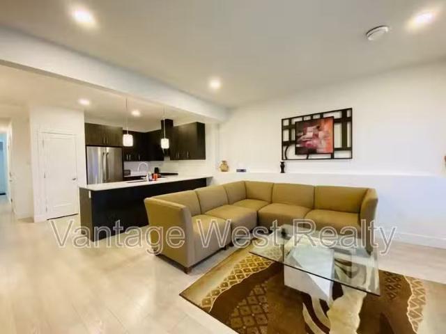 Condo for rent in Vernon