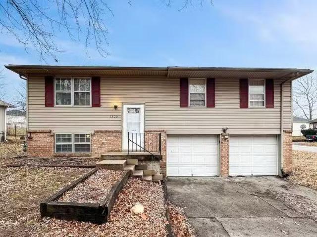 House for rent in Blue Springs