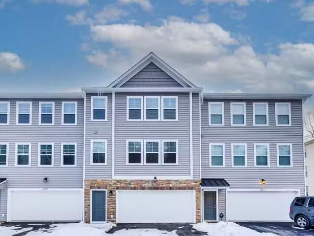 Condo for rent in Greensburg