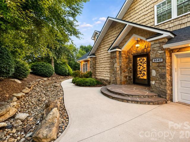 House for sale in Northlakes, Granite Falls