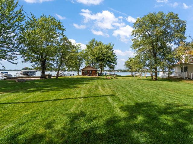 House for sale in Bass Lake, Knox