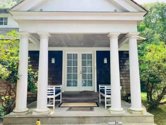 Condo for sale in Smithtown