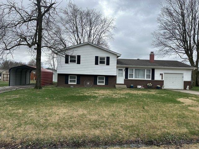 House for sale in Woodlawn, Illinois