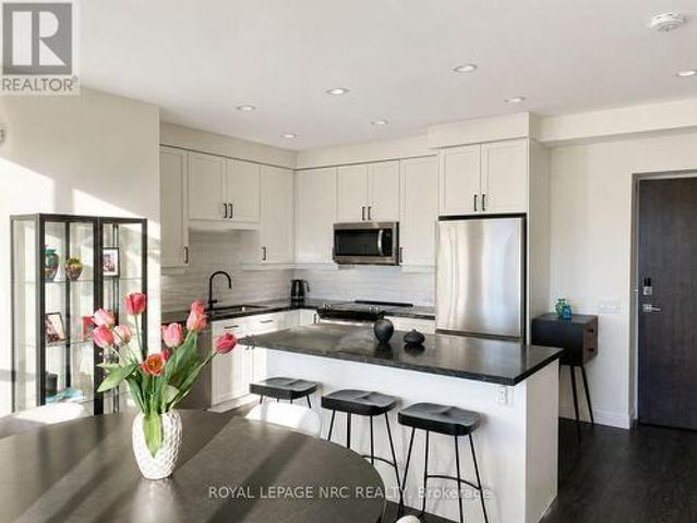 Condo for sale in Niagara, Ontario