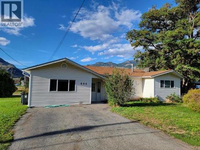 House for sale in Keremeos, British Columbia