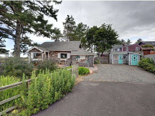 House for sale in Seaside, Clatsop County