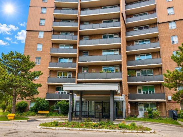 Condo for sale in Woburn, Ontario