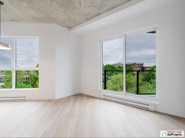 Apartment for rent in Le Triangle, Montréal