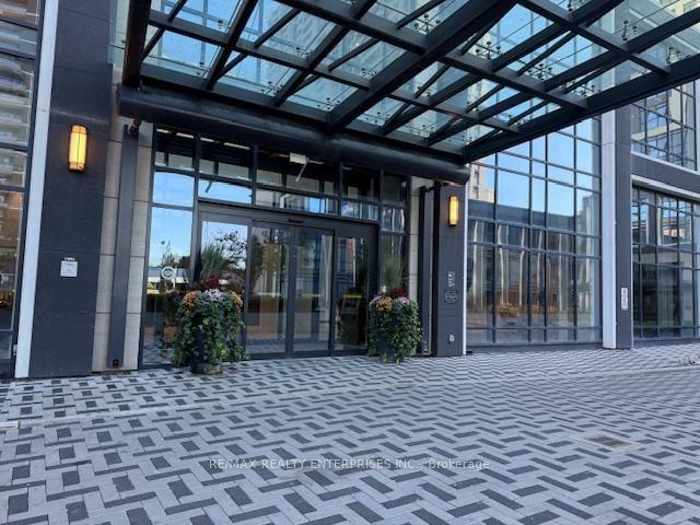 Condo for sale in Toronto, Golden Horseshoe