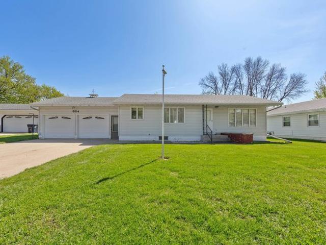 House for sale in Emmet, Iowa