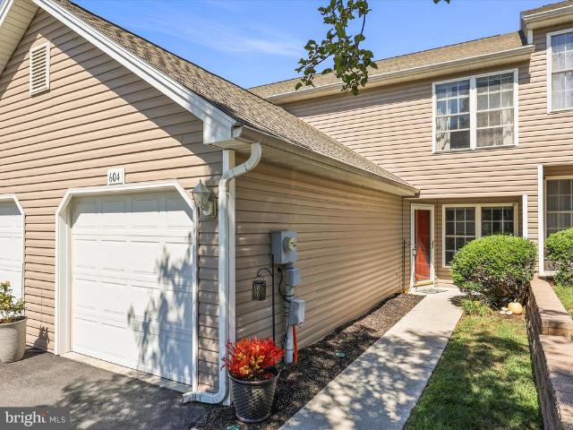 Condo for sale in Etters, Pennsylvania