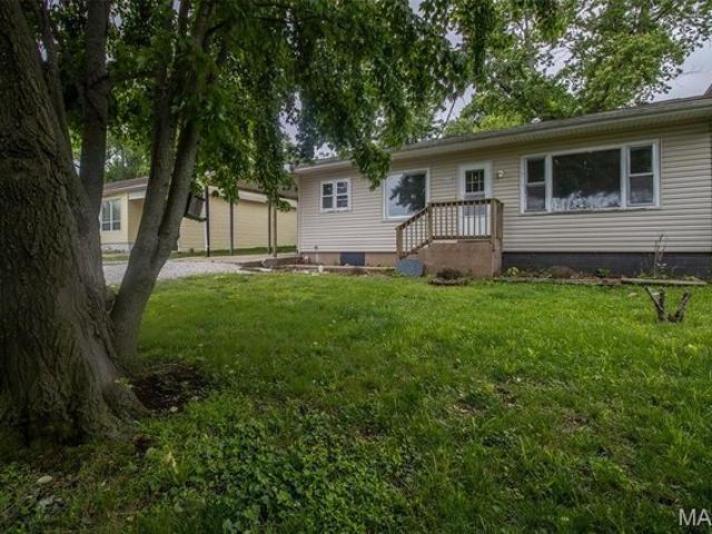 House for sale in Mineral Point, Missouri