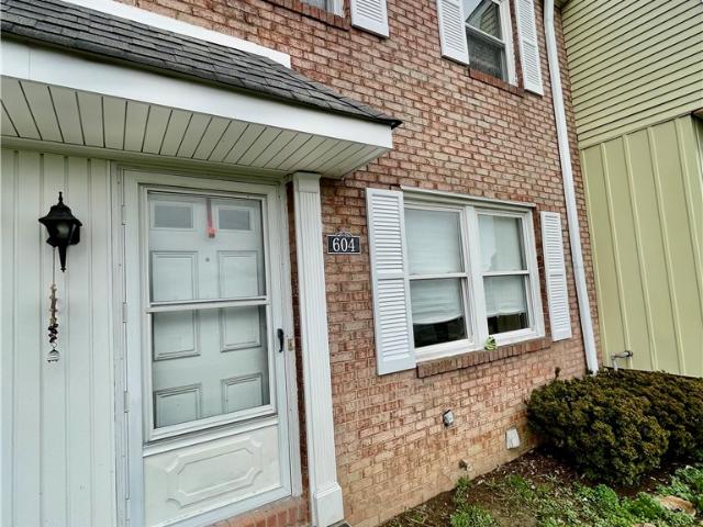 House for sale in Mc Kees Rocks, Pennsylvania