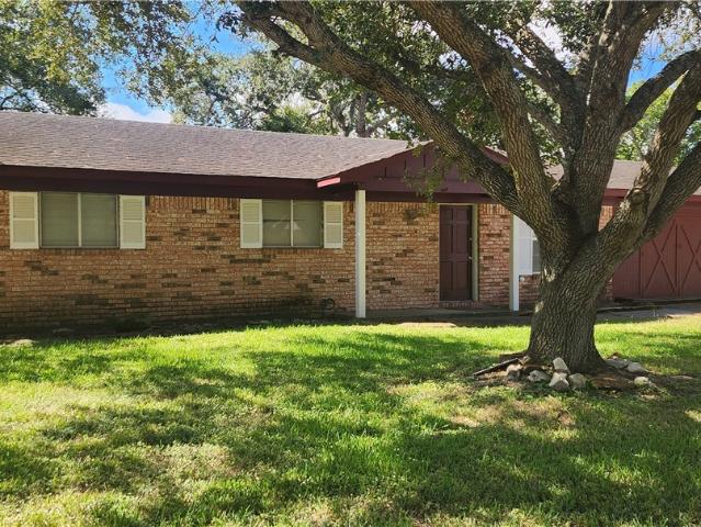 House for sale in Edna, Texas